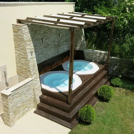 Family Albizia 3* Varna