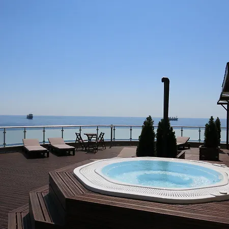 Family Albizia Varna