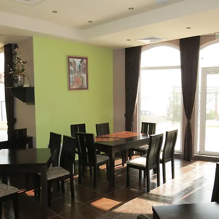 Family Albizia 3* Varna