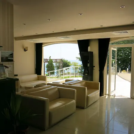 Hotel Family Albizia