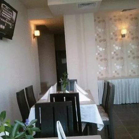 Family Albizia Hotel 3*