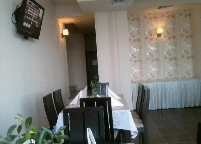 Family Albizia Hotel 3*